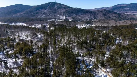 131 Poco Drive Tamworth NH 03886