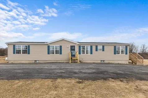 145 Summit Road Alburgh VT 05440