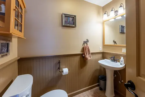 49 Wellington Circle Lebanon NH 03766