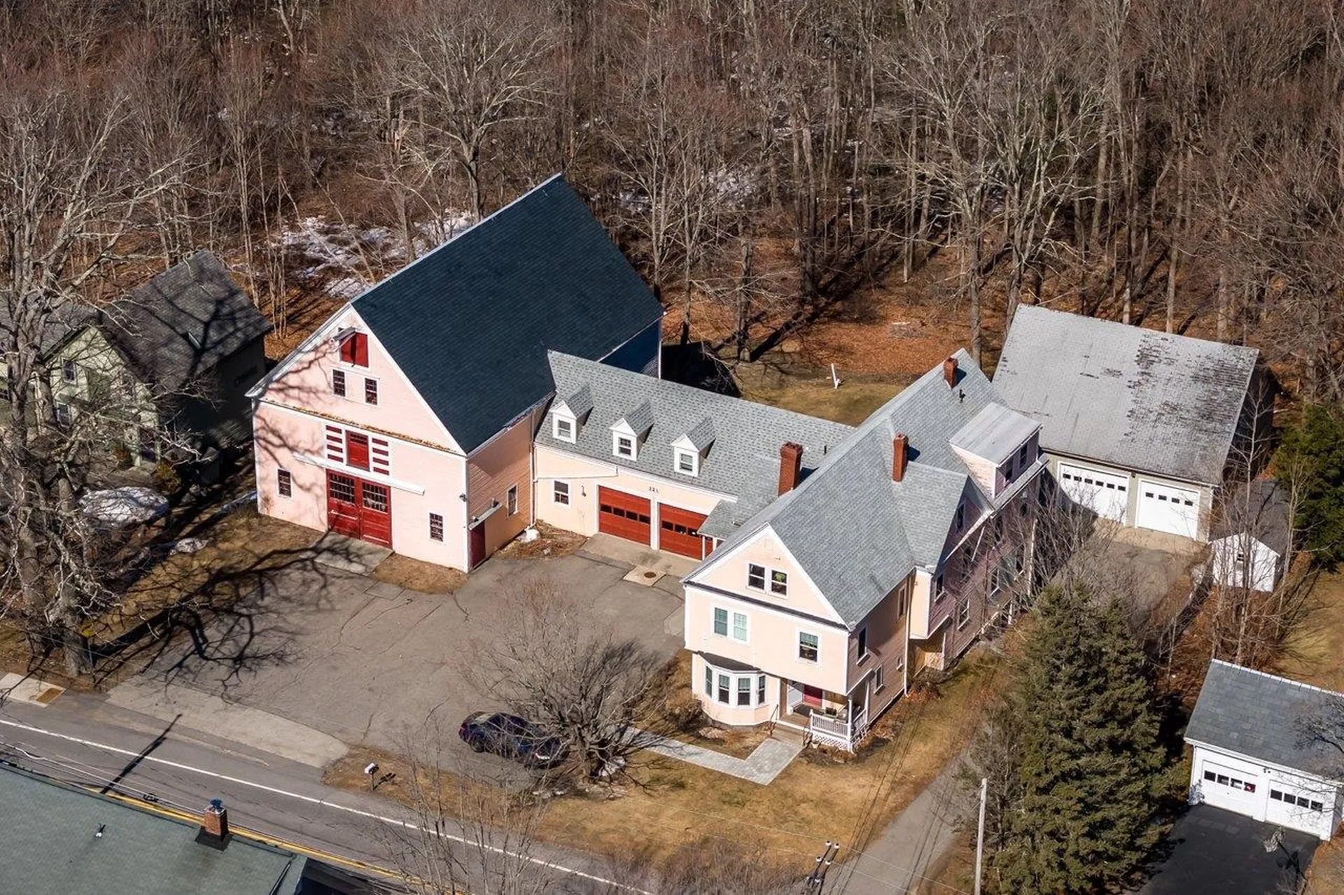 221 Atlantic Avenue North Hampton NH 03862