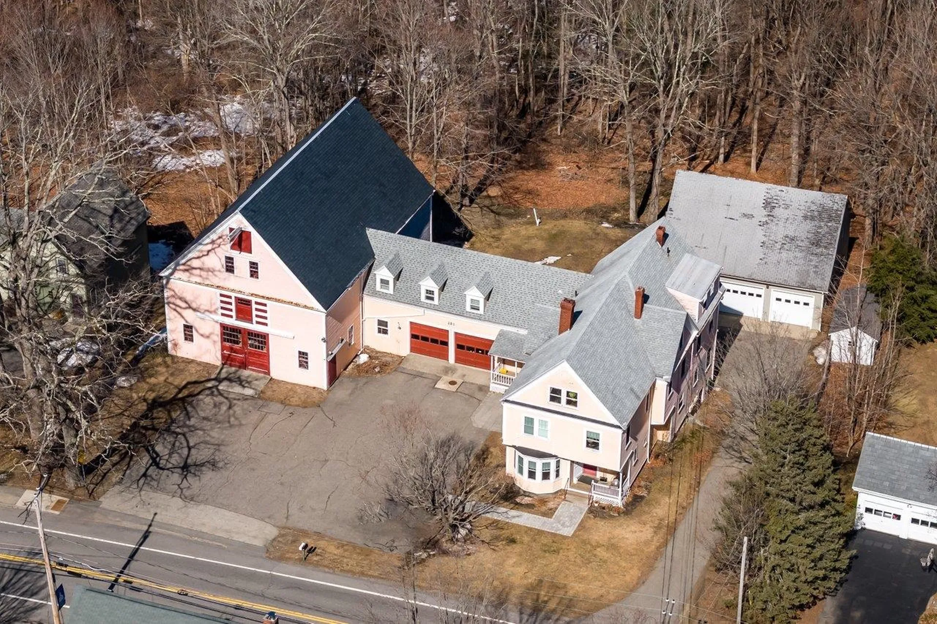 221 Atlantic Avenue North Hampton NH 03862