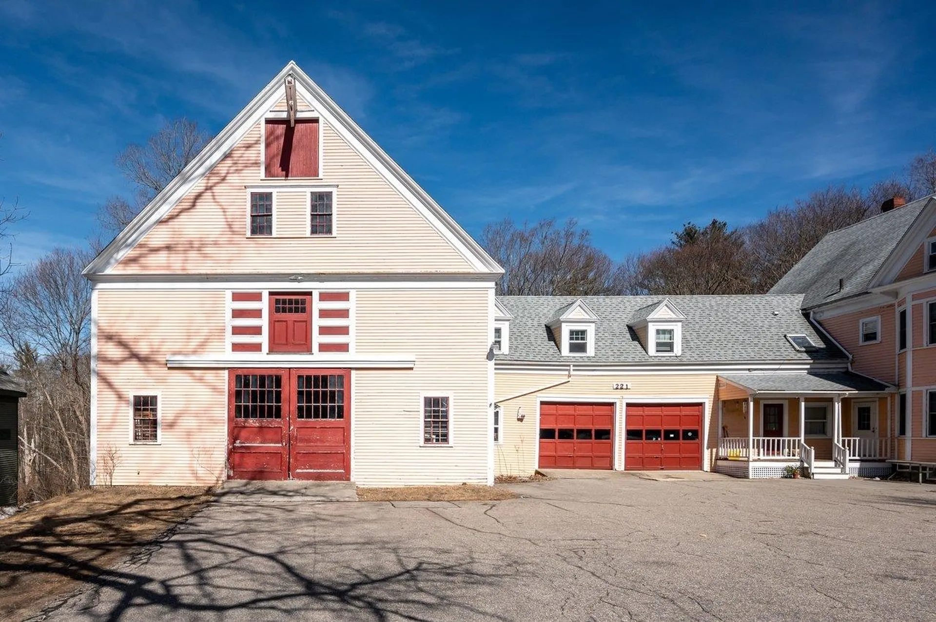 221 Atlantic Avenue North Hampton NH 03862