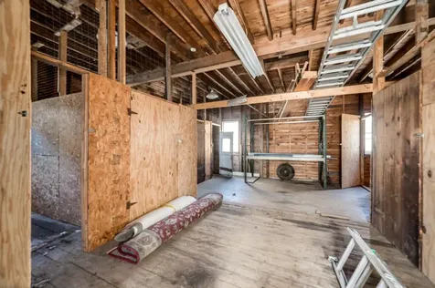 221 Atlantic Avenue North Hampton NH 03862