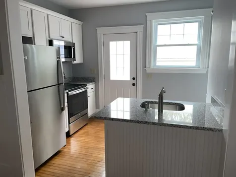 221 Atlantic Avenue North Hampton NH 03862