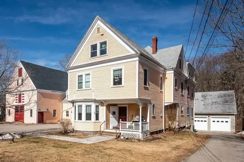 221 Atlantic Avenue North Hampton NH 03862