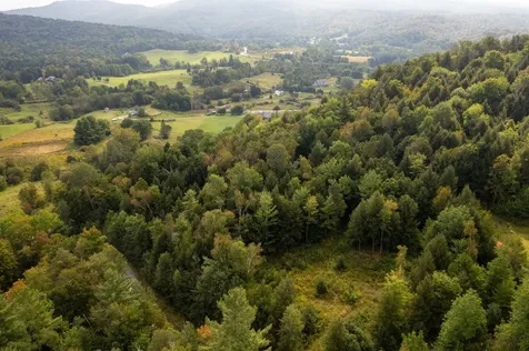 89 Craig Lane Cambridge VT 05464