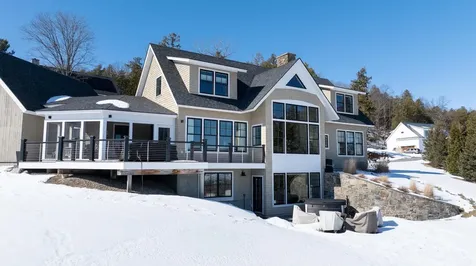 105 Mariner Heights Colchester VT 05446