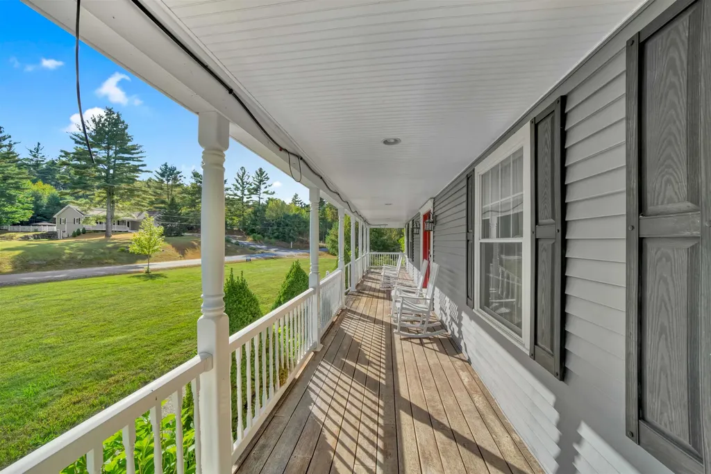 20 River View Road Newport NH 03773