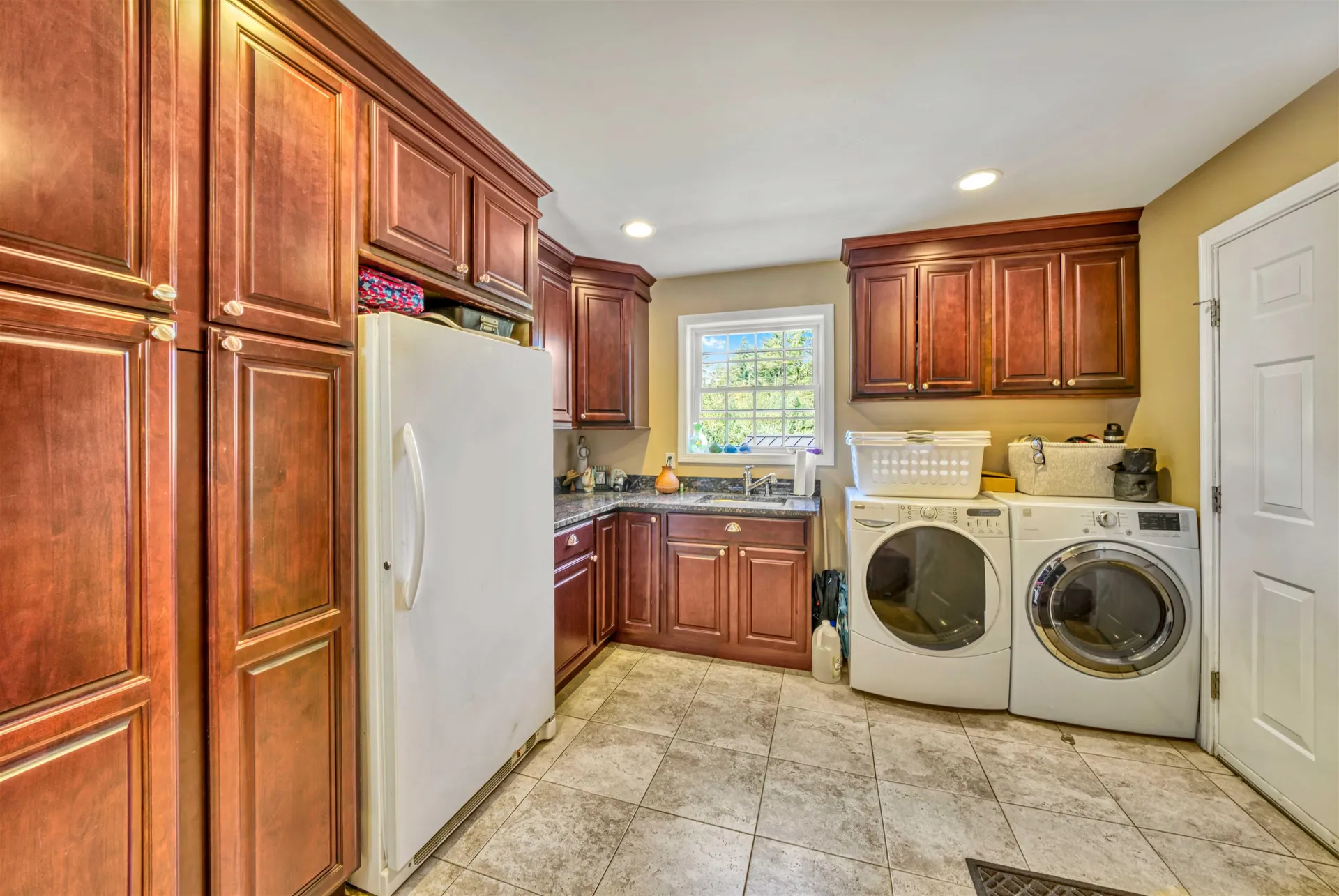 20 River View Road Newport NH 03773