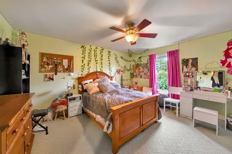 20 River View Road Newport NH 03773