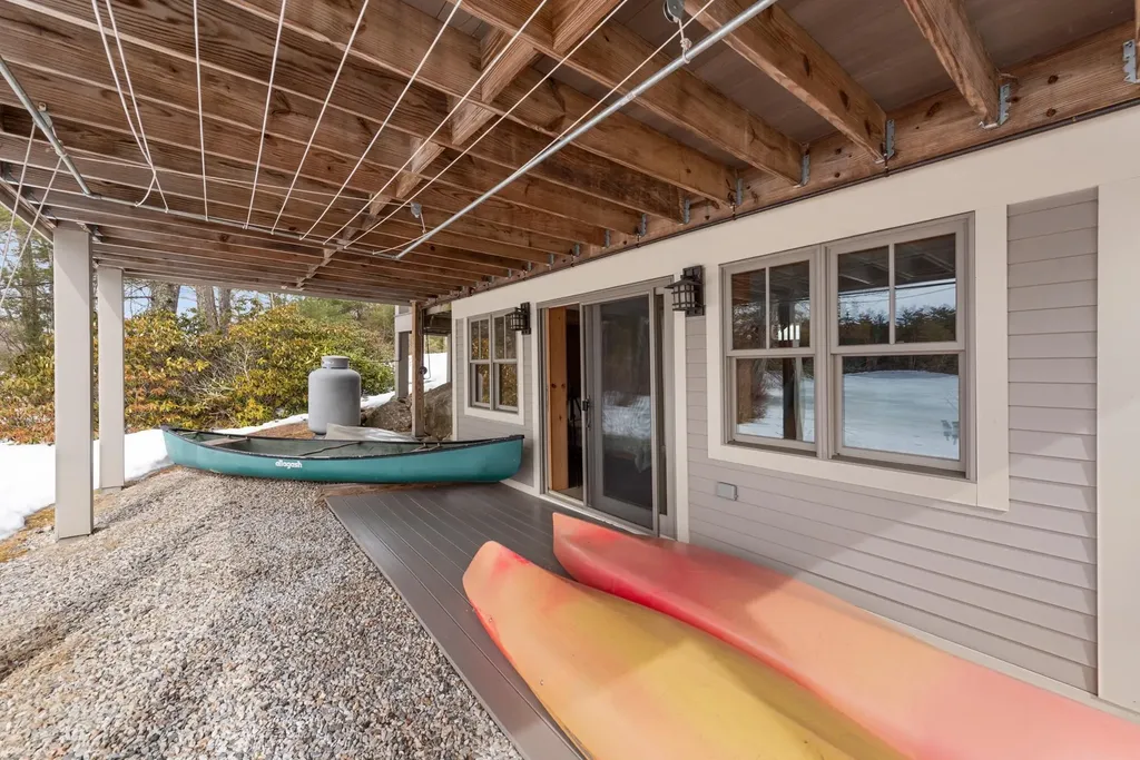 352 Waukeena Lake Road Danbury NH 03230