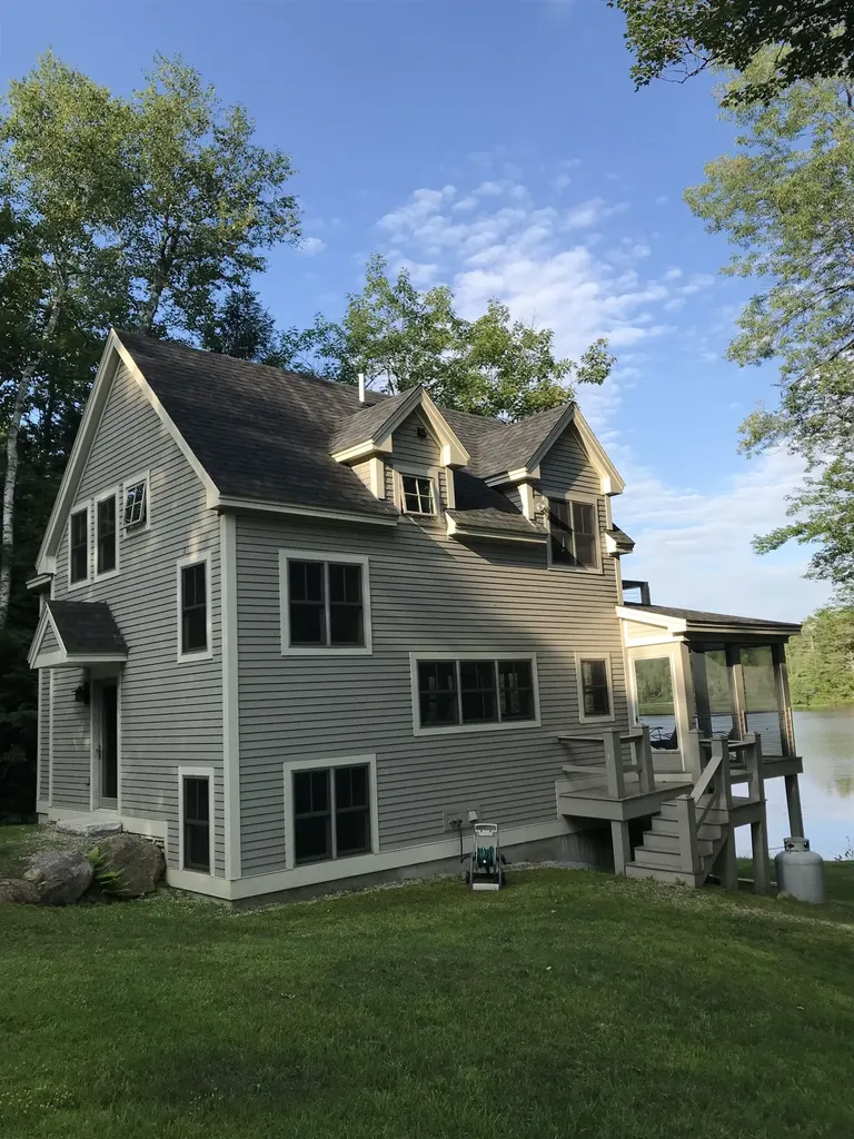 352 Waukeena Lake Road Danbury NH 03230