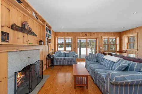 352 Waukeena Lake Road Danbury NH 03230