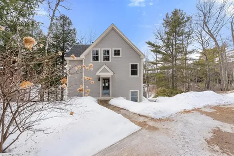 352 Waukeena Lake Road Danbury NH 03230