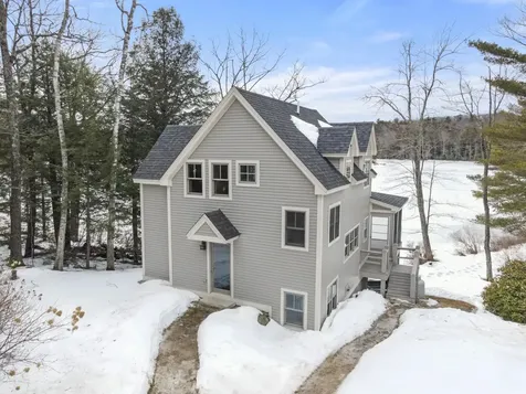 352 Waukeena Lake Road Danbury NH 03230