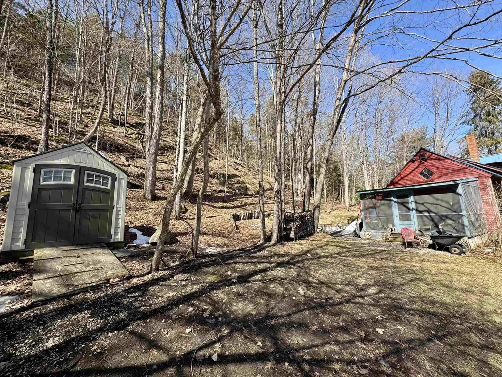 43 Scotch Hollow Road Newbury VT 05051