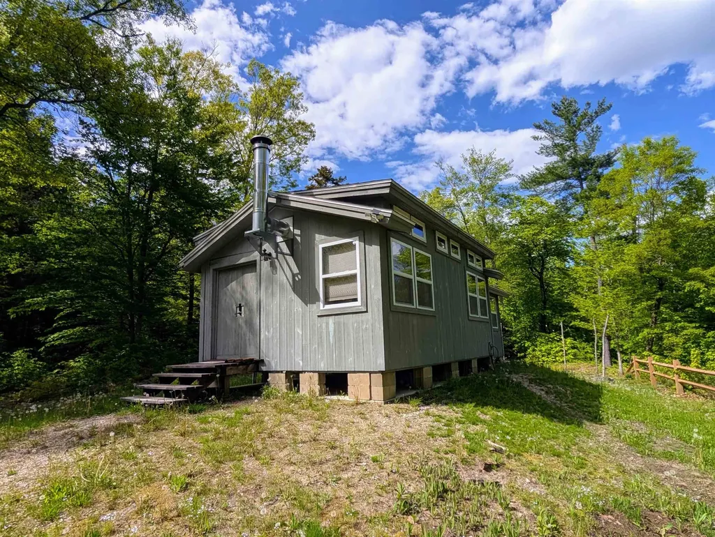 538 Lily Pond Road Haverhill NH 03780