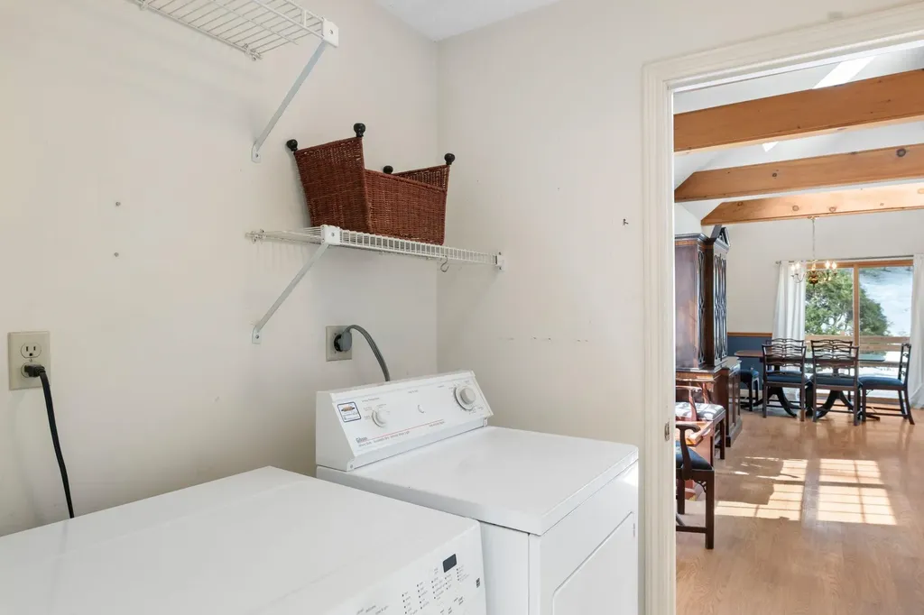 71 Whetstone Drive Brattleboro VT 05301