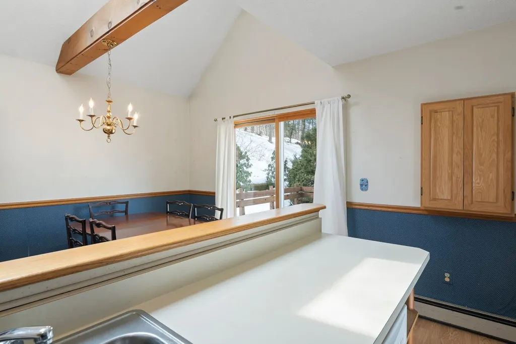 71 Whetstone Drive Brattleboro VT 05301