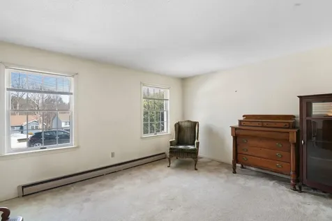 71 Whetstone Drive Brattleboro VT 05301