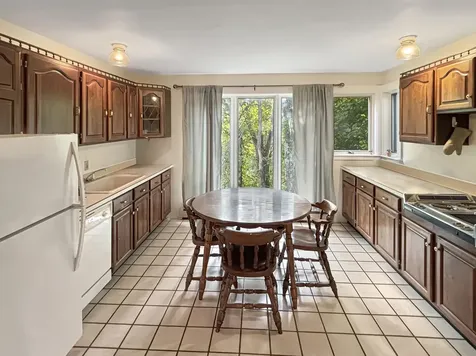 55 Smith Bridge Road Plymouth NH 03264