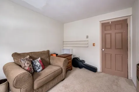 499 Tolend Road Dover NH 03820