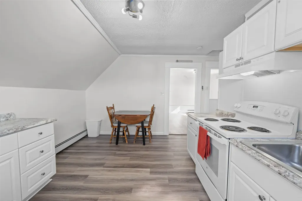 89 Nashua Street Manchester NH 03104