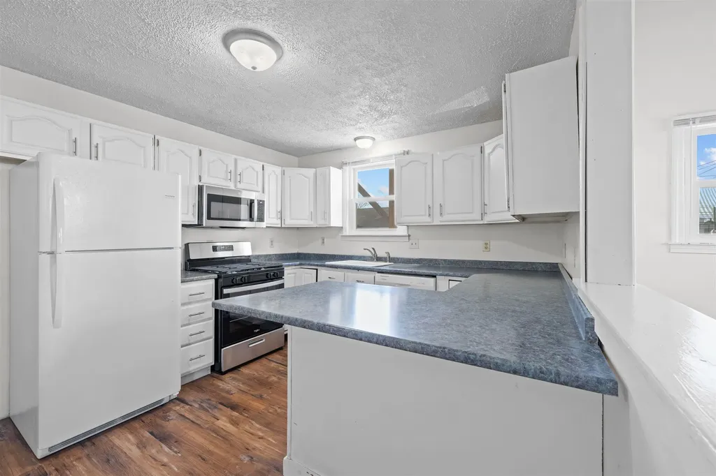 89 Nashua Street Manchester NH 03104