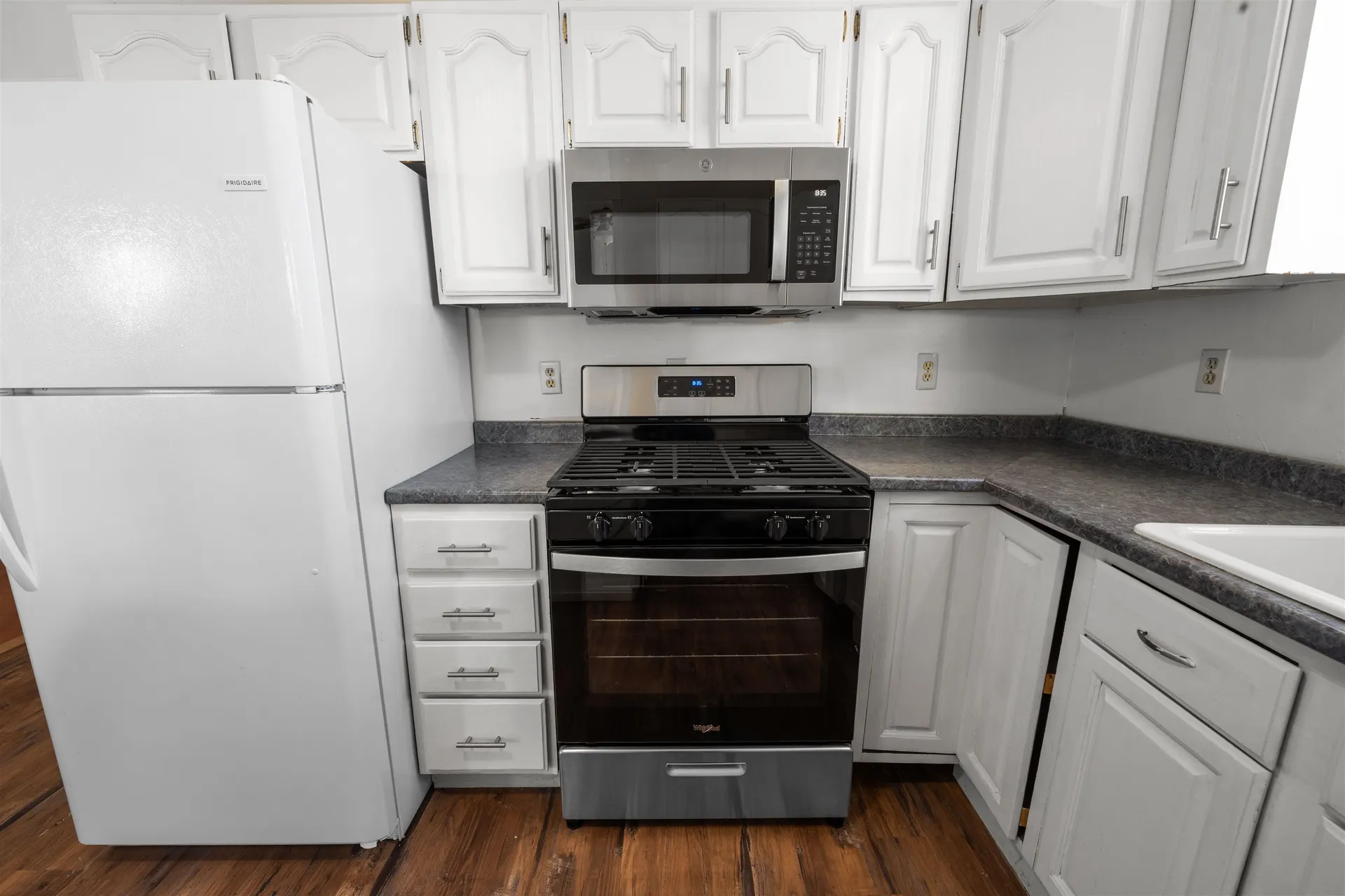 89 Nashua Street Manchester NH 03104