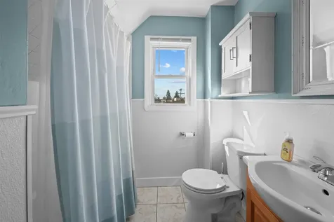 89 Nashua Street Manchester NH 03104