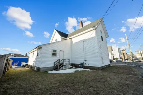 89 Nashua Street Manchester NH 03104