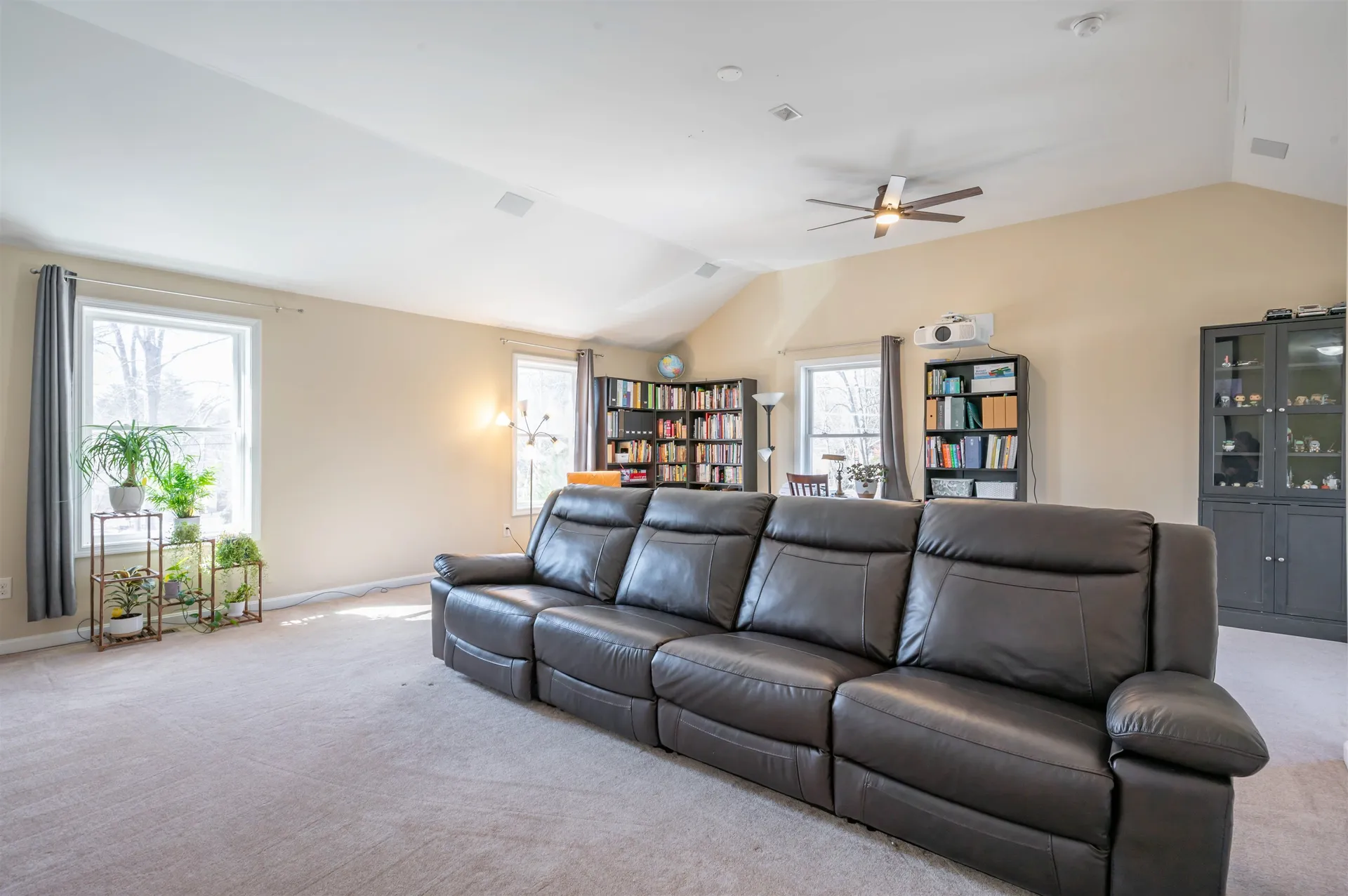 7 Carlisle Road Nashua NH 03062
