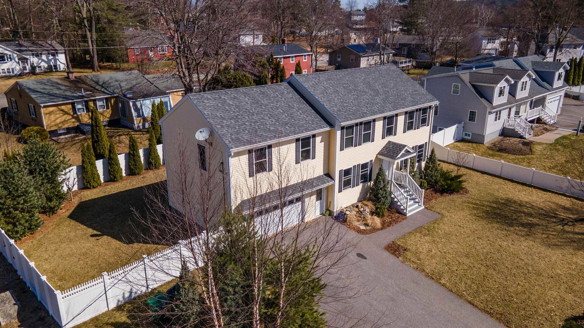 7 Carlisle Road Nashua NH 03062