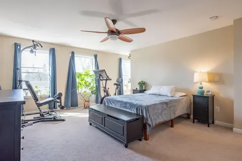 7 Carlisle Road Nashua NH 03062