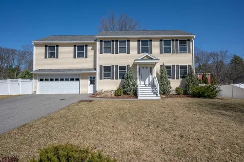 7 Carlisle Road Nashua NH 03062