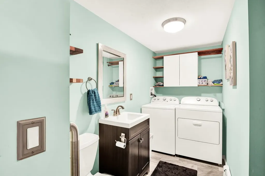 196 Maple Street Somersworth NH 03878