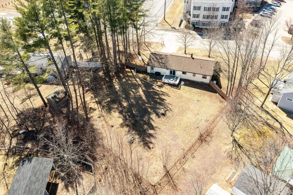 196 Maple Street Somersworth NH 03878