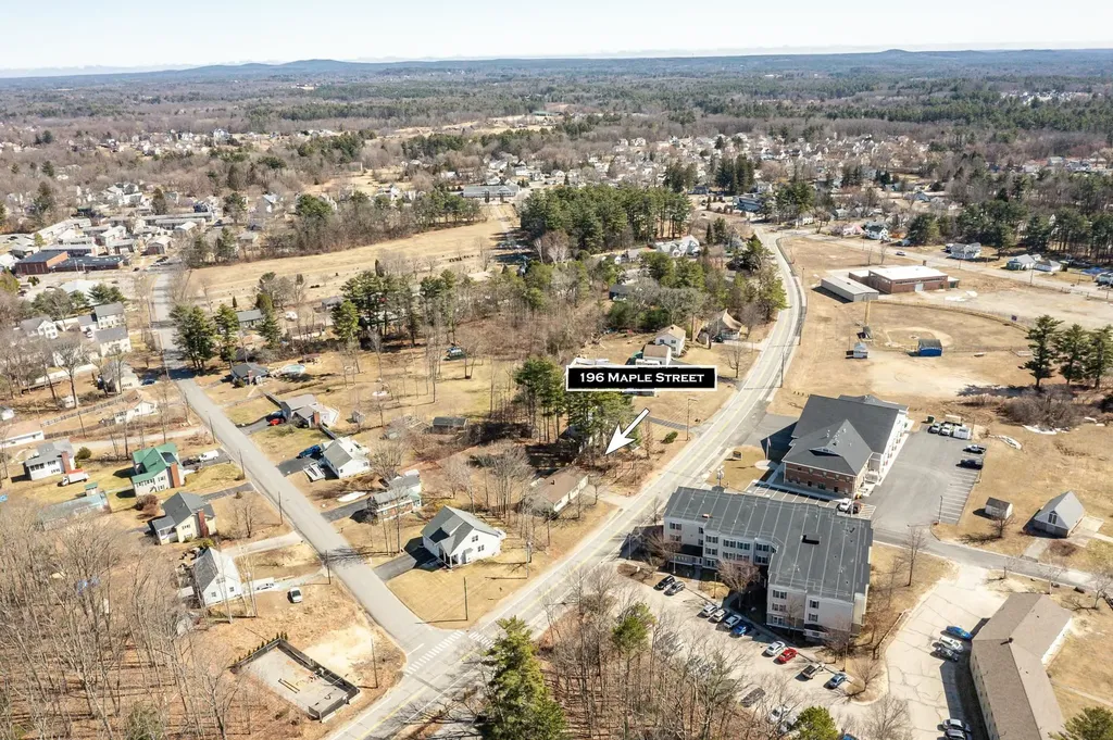 196 Maple Street Somersworth NH 03878