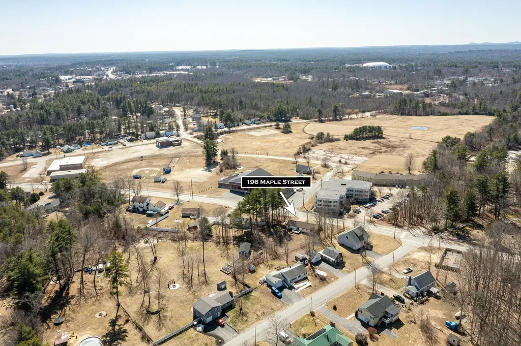 196 Maple Street Somersworth NH 03878