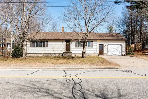 196 Maple Street Somersworth NH 03878