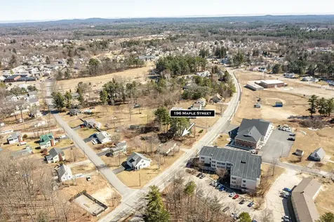 196 Maple Street Somersworth NH 03878