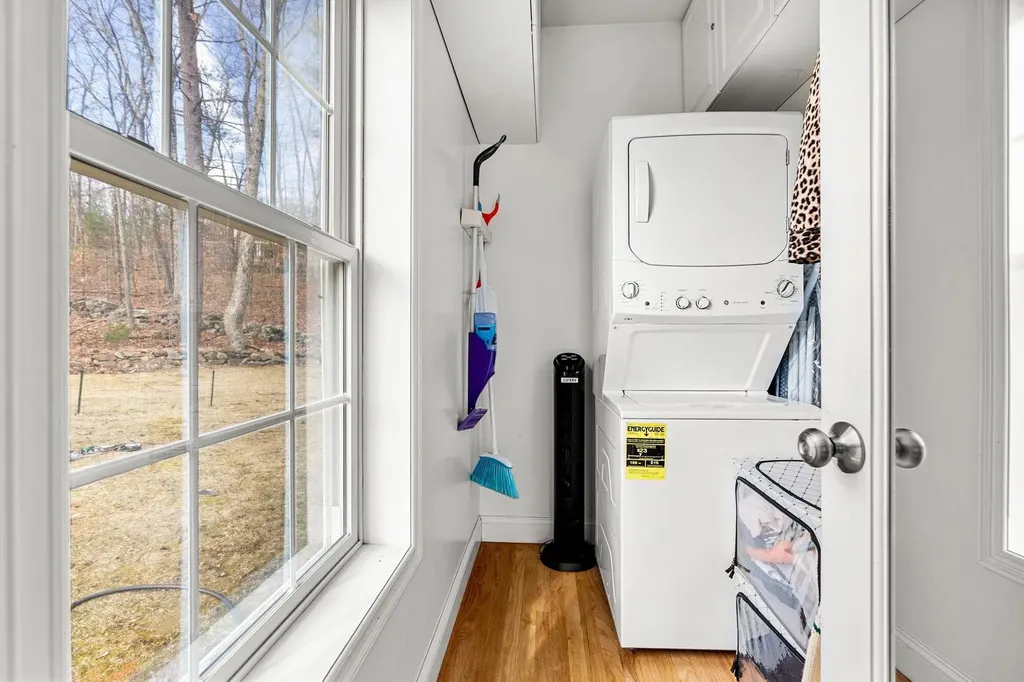 19 Bear Hill Road Windham NH 03087