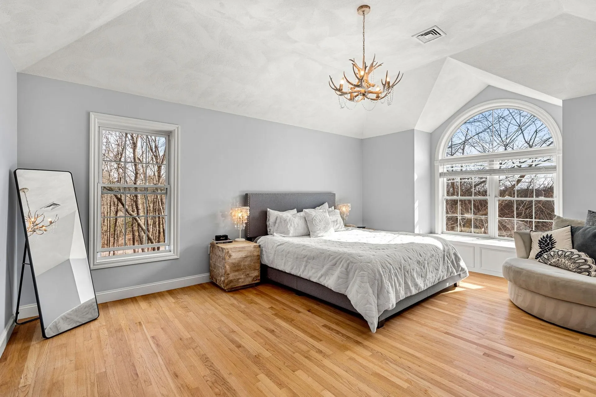 19 Bear Hill Road Windham NH 03087