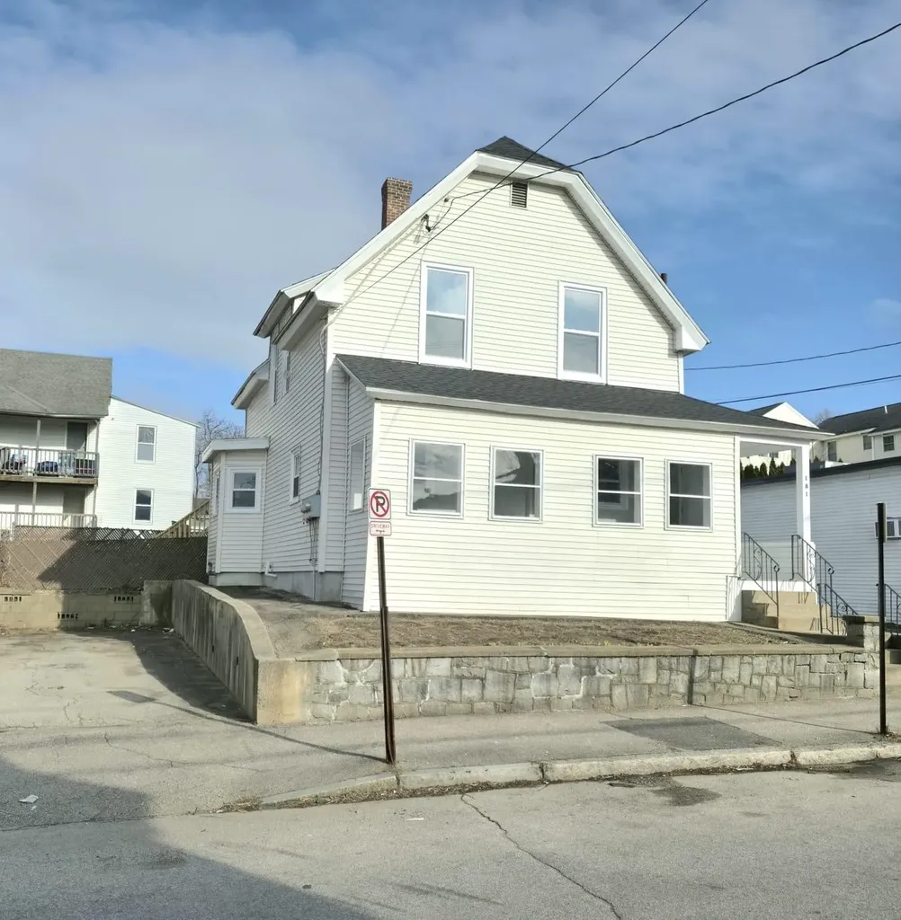 181 Wilson Street Manchester NH 03103