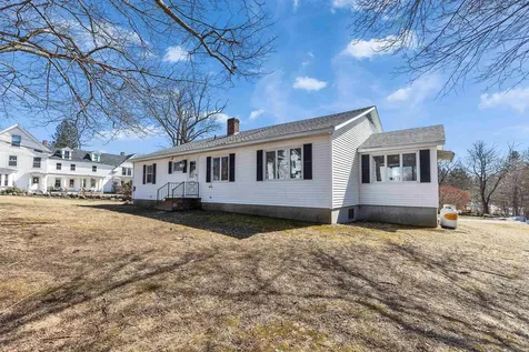 52 Church Street Hillsborough NH 03244