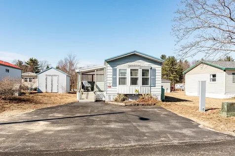 32 Trade Wind Lane Rochester NH 03867