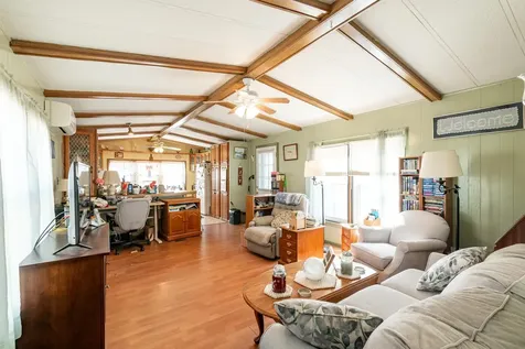 32 Trade Wind Lane Rochester NH 03867