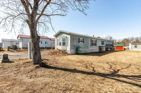 32 Trade Wind Lane Rochester NH 03867