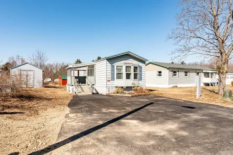 32 Trade Wind Lane Rochester NH 03867