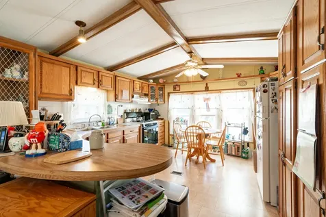 32 Trade Wind Lane Rochester NH 03867